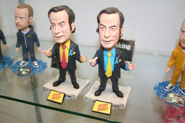 Mezco Toyz Breaking Bad Saul Goodman Bobblehead - 6 Inch Collectible Figure