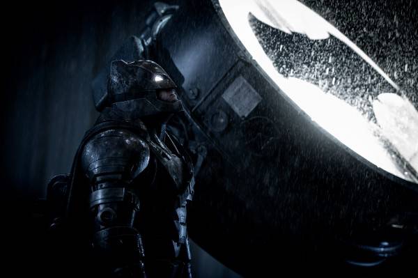 ben-affleck-batman-v-superman-dawn-of-justice-image.