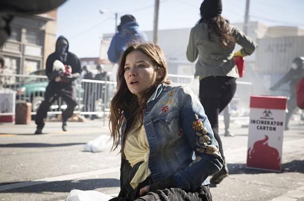 Containment Bosses on the Outbreak and the Series' Intensity