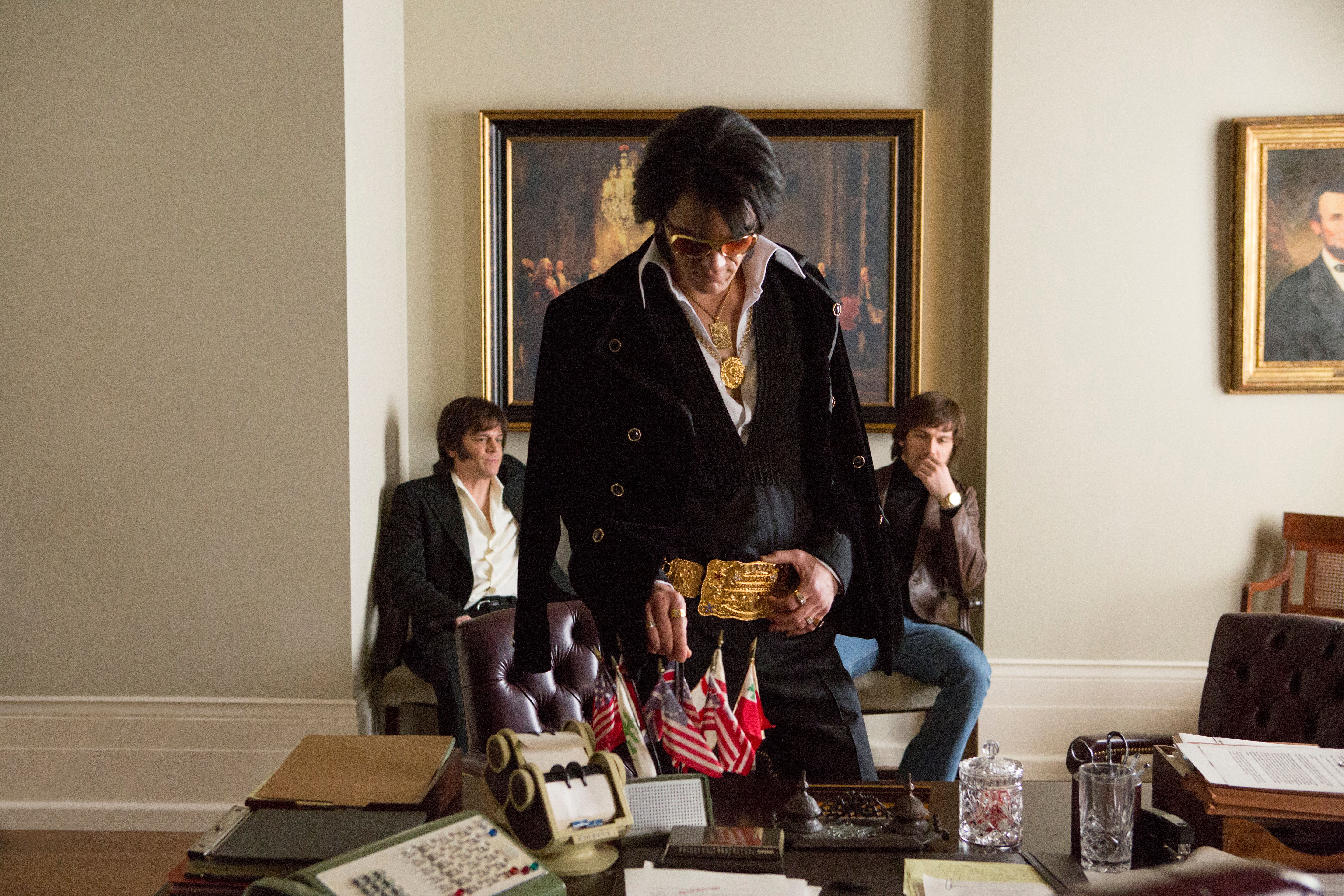 Elvis & Nixon - Michael Shannon