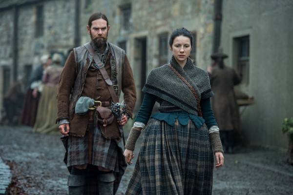 Outlander Season 2 Finale: Gripping, Emotional, Satisfying