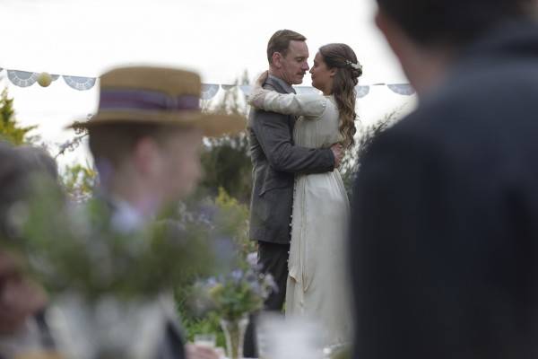 light-between-oceans-alicia-vikander-michael-fassbender