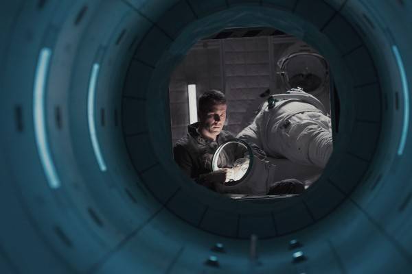 Life Producers on Their Terrifying Zero-G Thriller