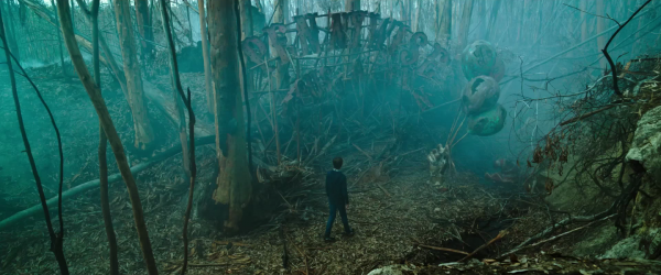 Dark Tower Trailer Images Reveal the Stephen King Adaptation