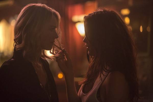 Gypsy Review: Naomi Watts Elevates Netflix's Latest Series