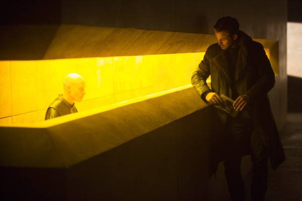 blade-runner-2049-ryan-gosling