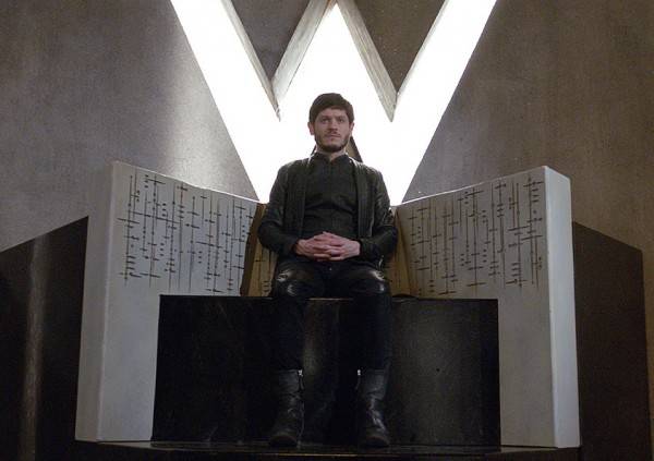inhumans-iwan-rheon-maximus-marvel