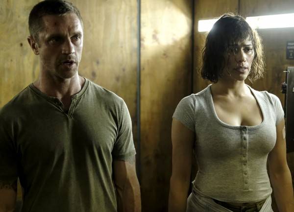 Devon Sawa on ABC's Somewhere Between with Paula Patton