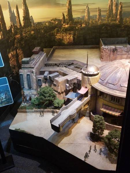 Disney's Star Tours Reveals Batuu, a Star Wars Galaxy's Edge Planet
