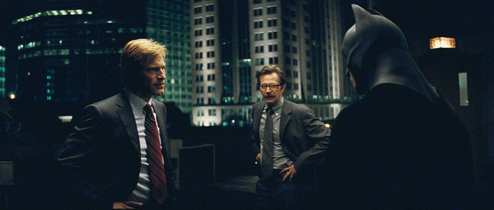 the-dark-knight-aaron-eckhart-gary-oldman