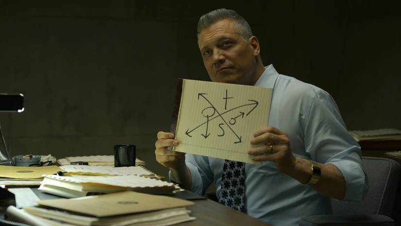 mindhunter-season-2-holt-mccallany