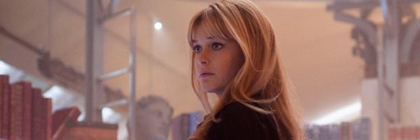 rachel-keller-legion-slice