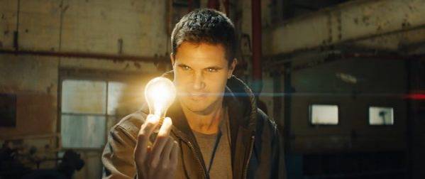 Stephen Amell & Robbie Amell on Code 8, Their Superhero Sci-Fi Film