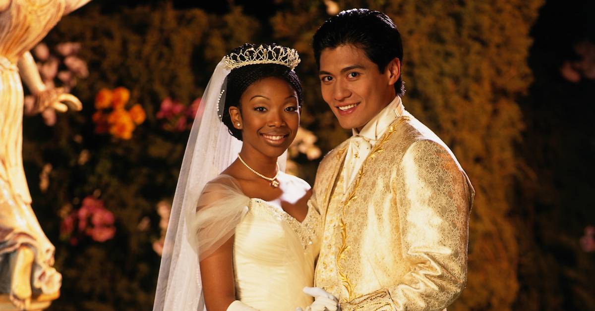 China Anne McClain - Actress, Singer, image size:1200x675