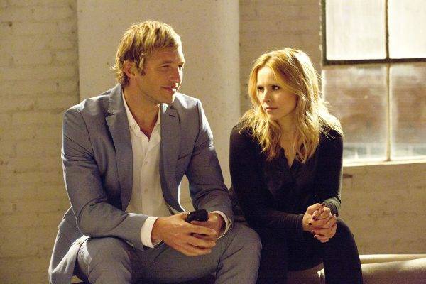 veronica-mars-season-4-finale-ryan-hansen-kristen-bell