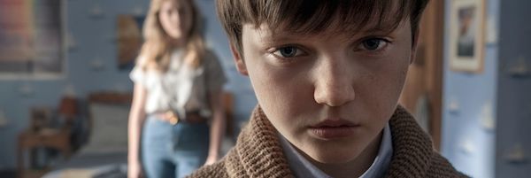 haunting-of-bly-manor-netflix-benjamin-ainsworth-slice