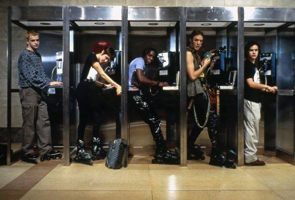 Hackers Director Iain Softley Looks Back on Angelina Jolie, the Soundtrack