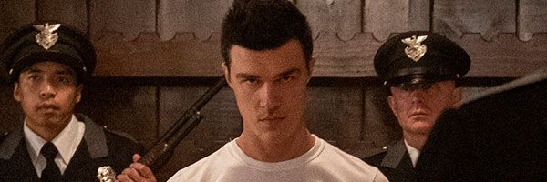 ratched-finn-wittrock-slice
