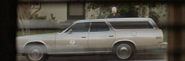 halloween-michael-myers-station-wagon-slice