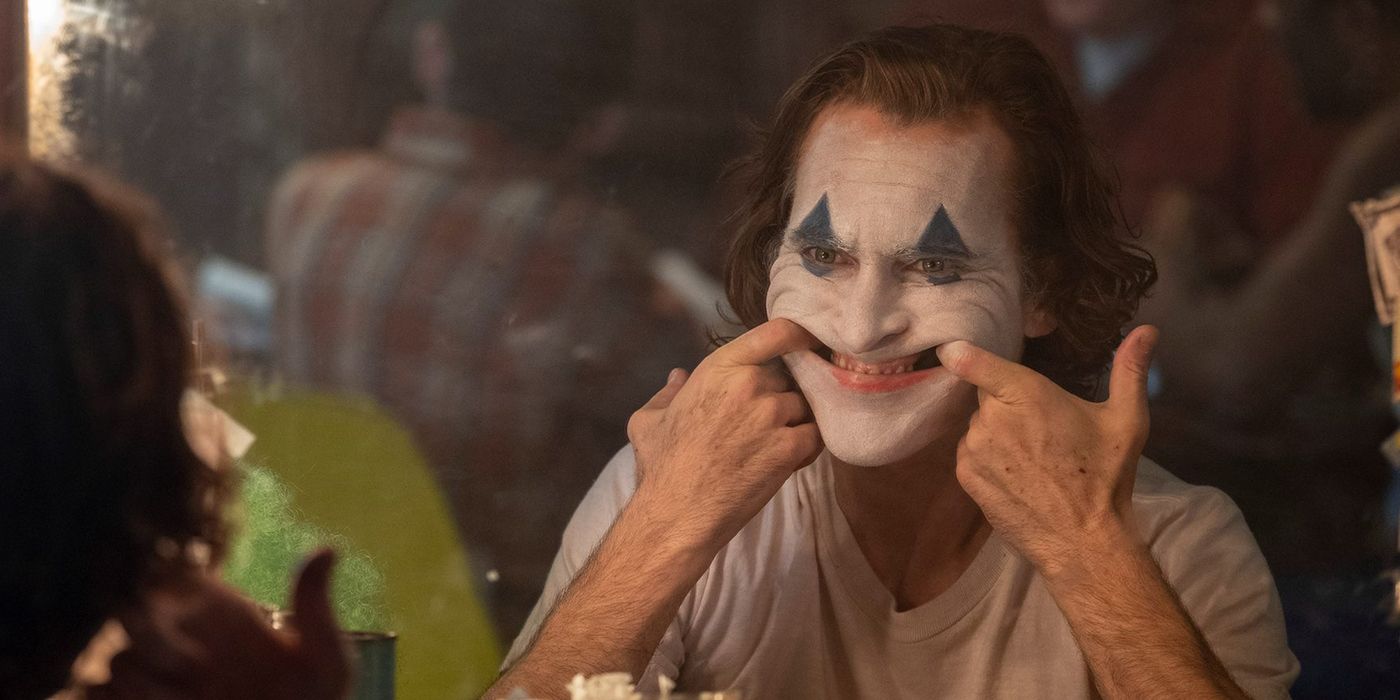 Joker 2: Joaquin Phoenix Offers Update on DC Sequel, image size:1400x700