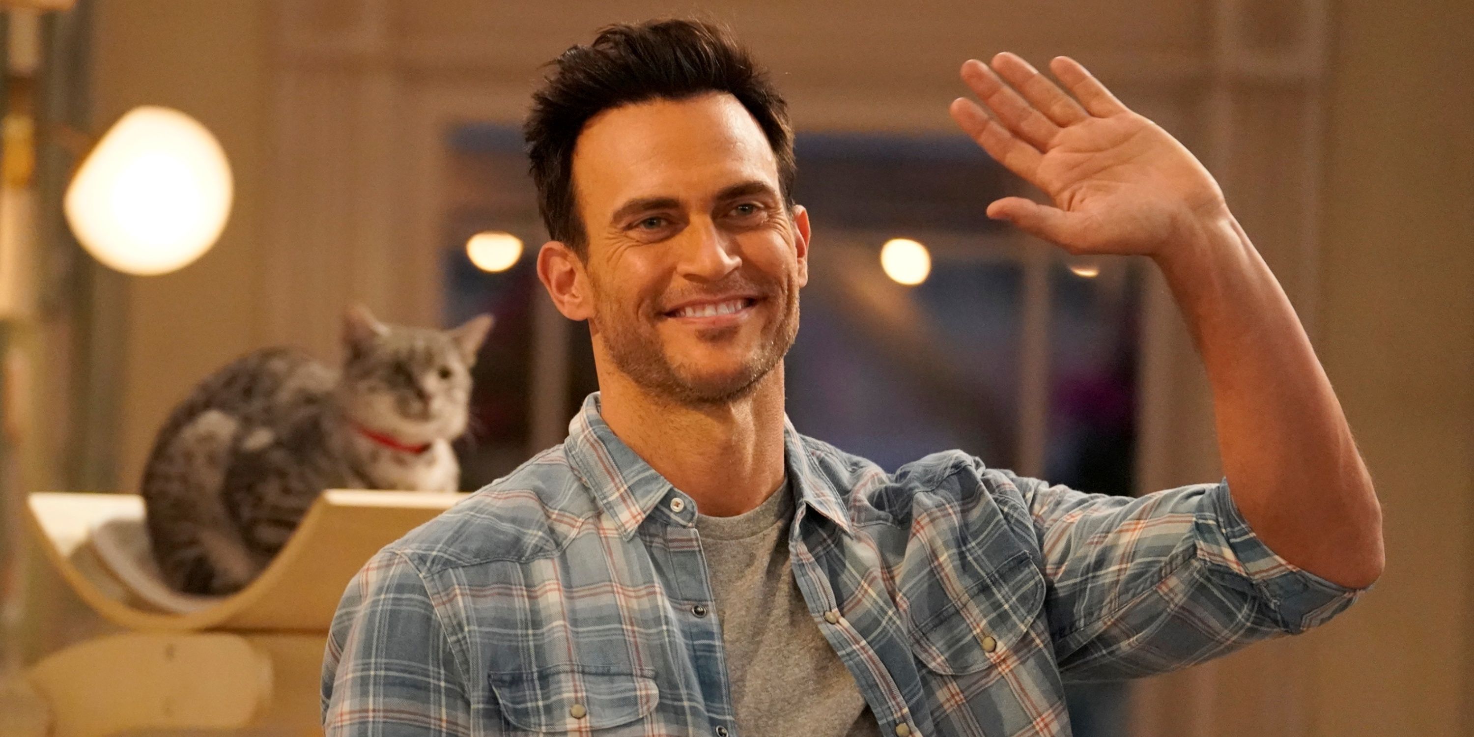2 Years After Cancelation, 'Call Me Kat' Stars Are Back Together for ...