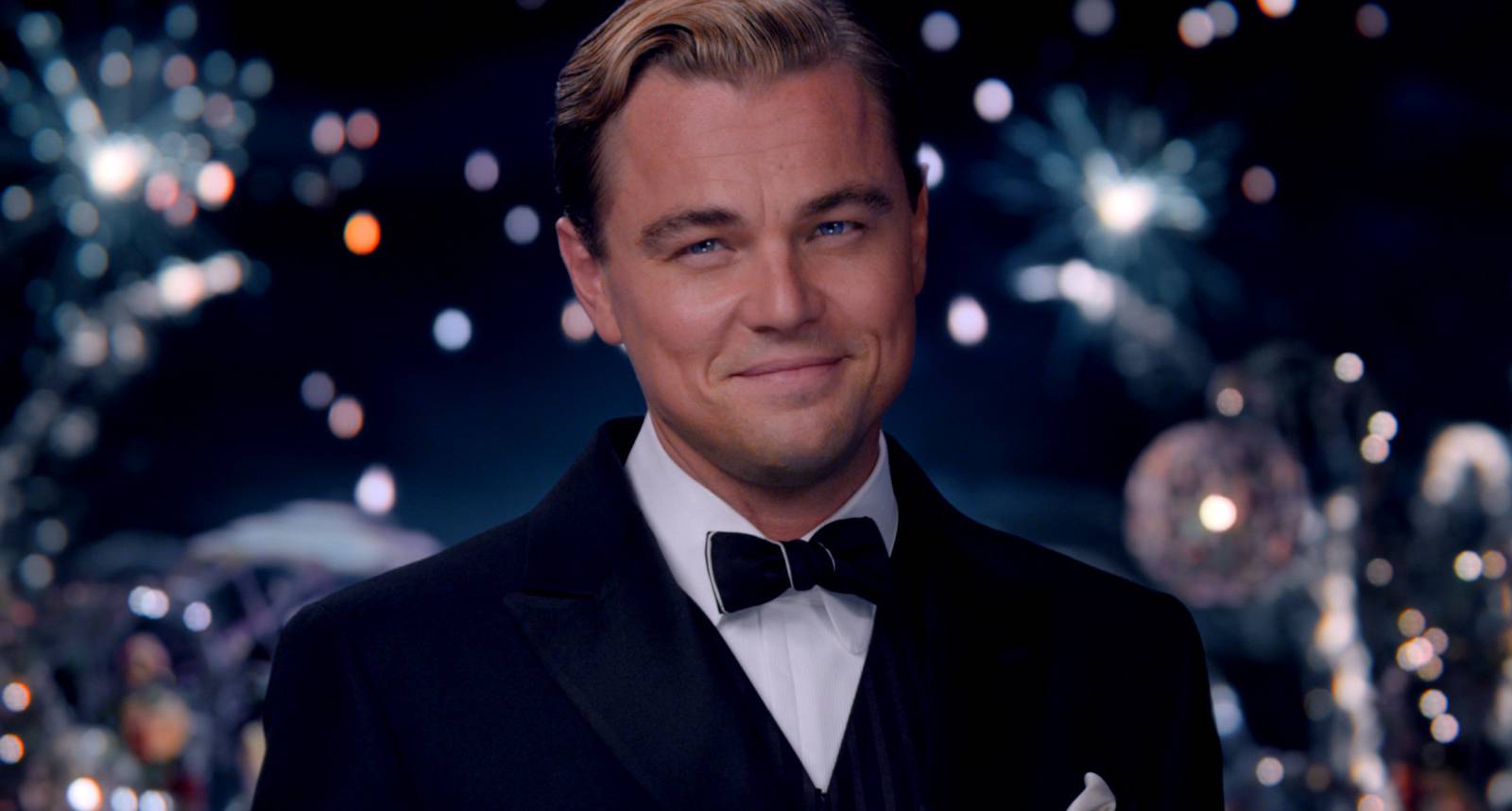 here - Commencement - University of Connecticut, image size:1600x858