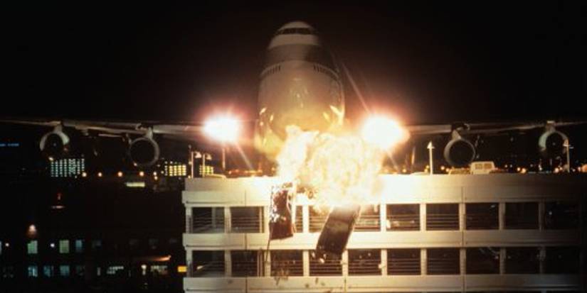 ‘Die Hard’ Meets ‘Air Force One’ in the 1997 Action Thriller Dominating Streaming ‘Die Hard’ Meets ‘Air Force One’ in the 1997 Action Thriller Dominating Streaming