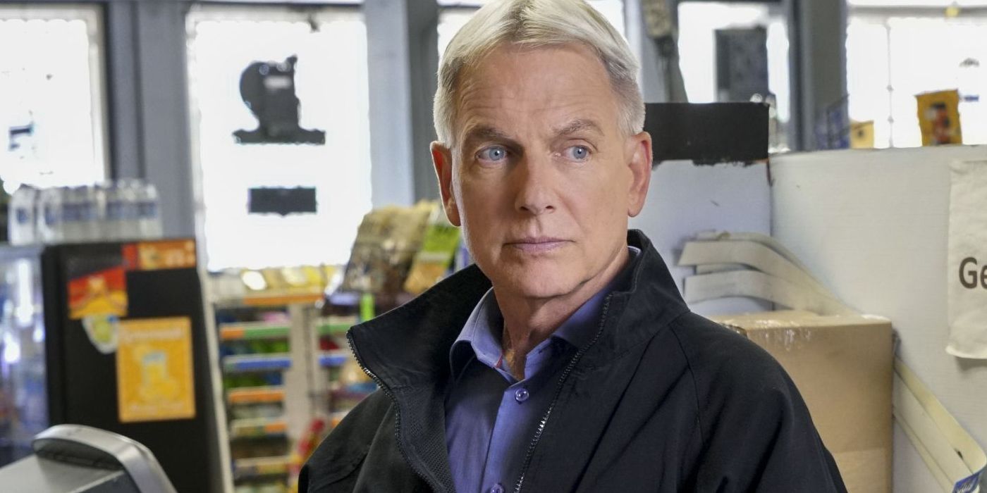 Mark Harmon in a bodega looking serious in NCIS