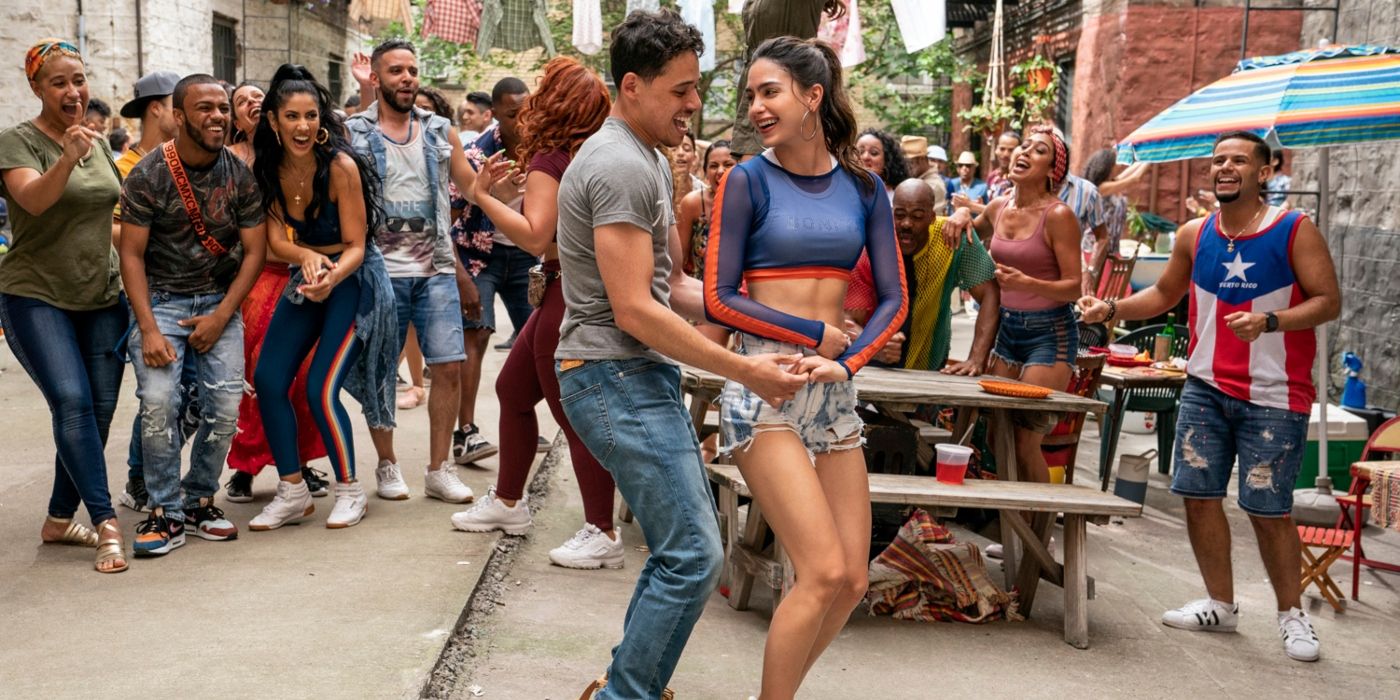 Anthony Ramos as Usnavi and Melissa Barrera as Vanessa dancing in 2021's 'In the Heights'