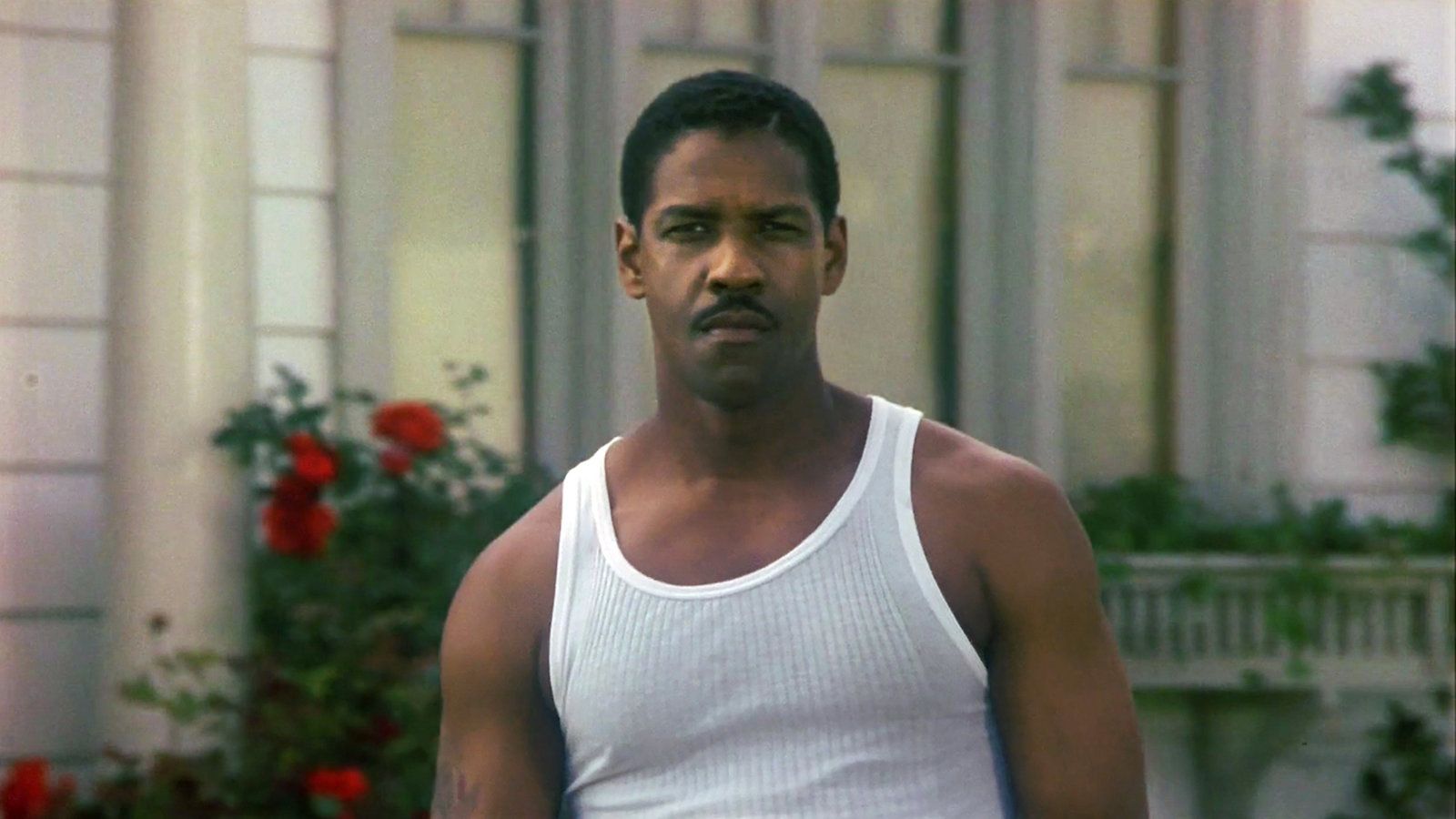 21 Years Later, Denzel Washington's Neo-Noir Detective Thriller Is Already a Classic image