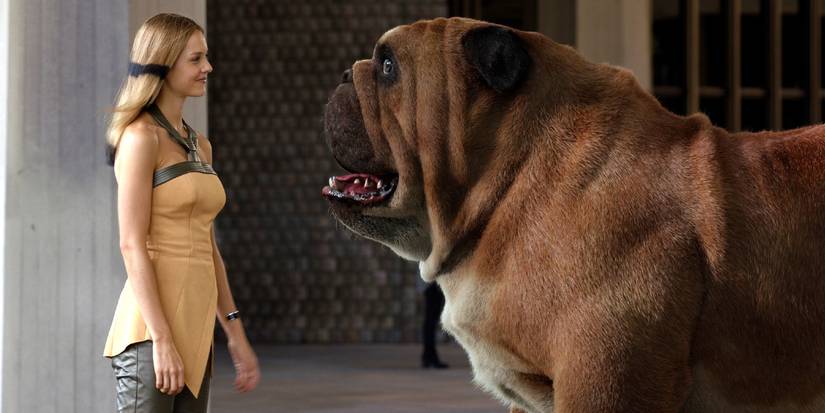 Isabelle Cornish and Lockjaw in Inhumans