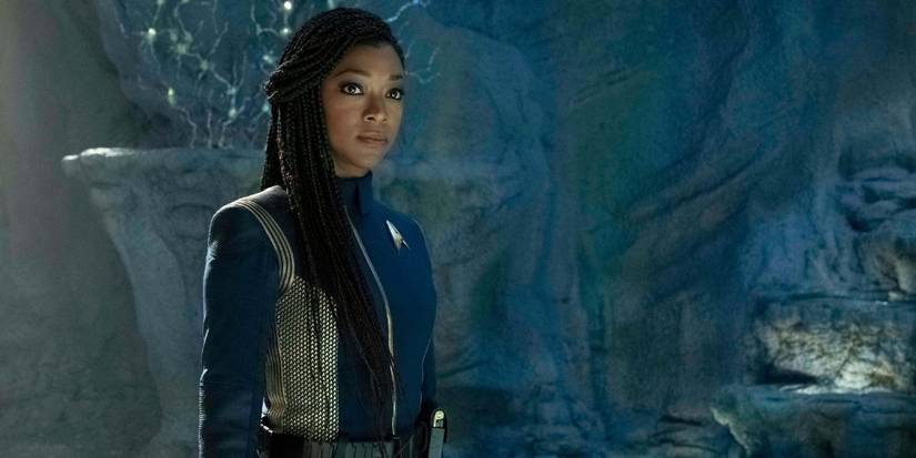 Sonequa Martin-Green in a blue uniform in Star Trek: Discovery