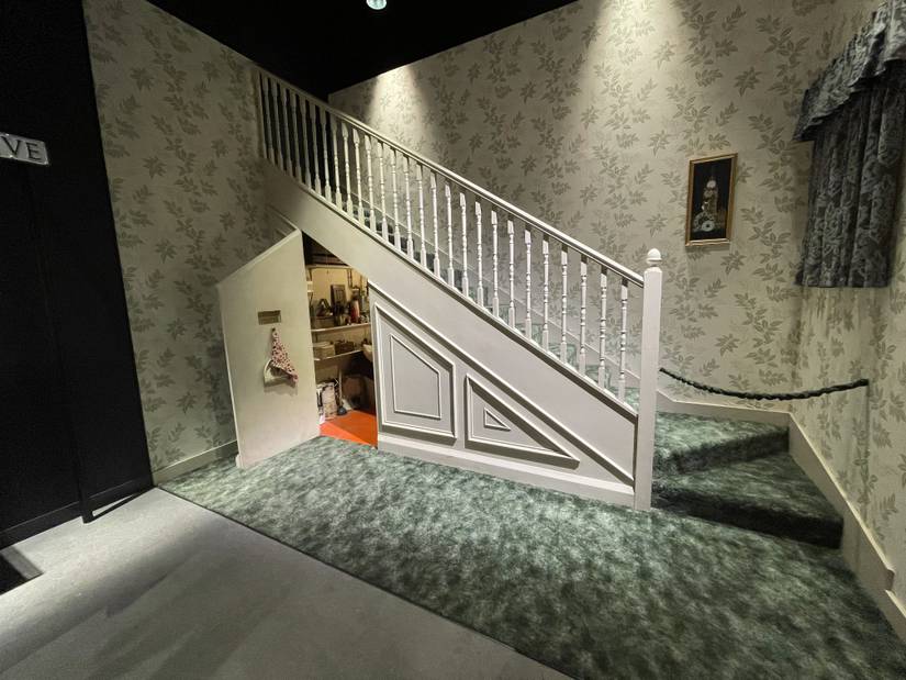 New Warner Bros. Studio Tour Video and Images: Harry Potter, DC Props ...