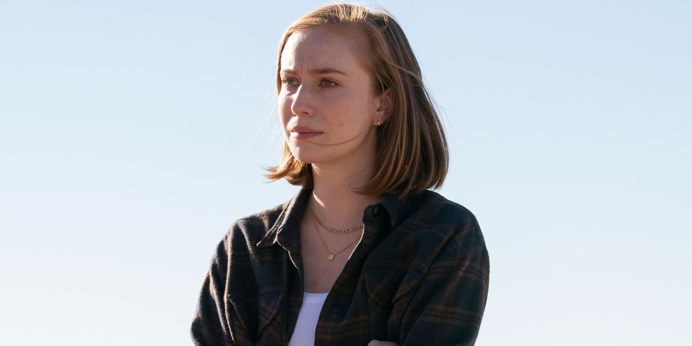 Hacks Breakout Star Hannah Einbinder Deserves Her Emmy Nomination