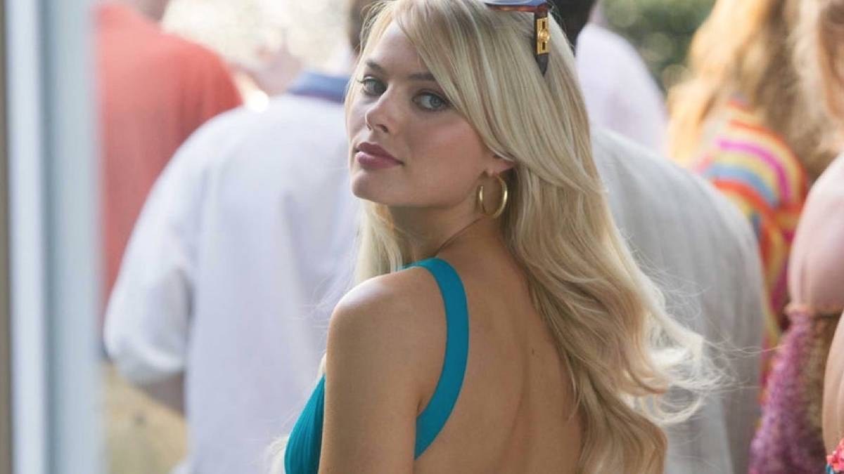 Margot Robbie's Barbie Image Revealed at CinemaCon