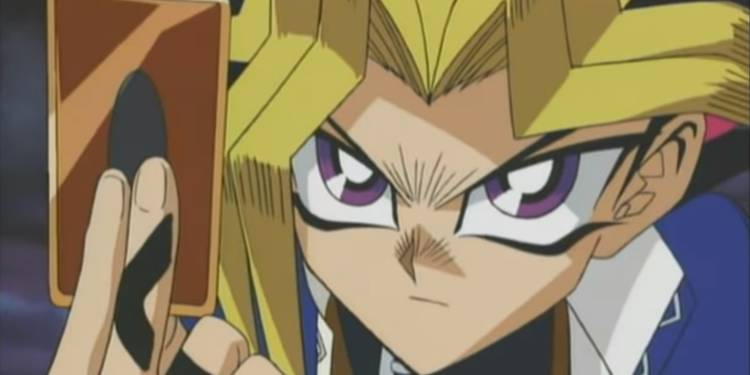 yugioh holding card Yu-Gi-Oh! TCG: What it is and how to play YUGIOH CARD 1 X HAND-HOLDING