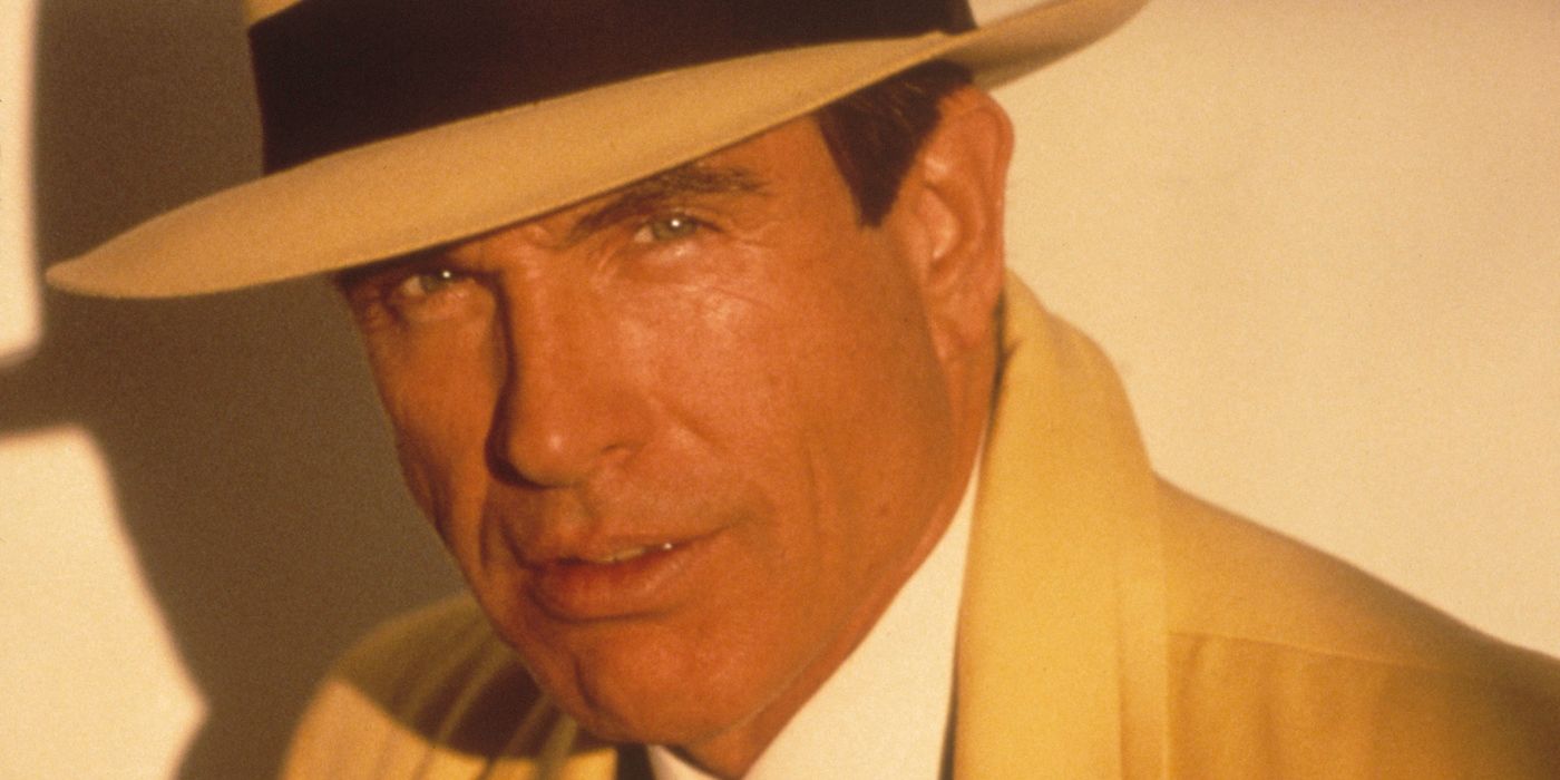 Warren Beatty as Dick Tracy looking at the camera.