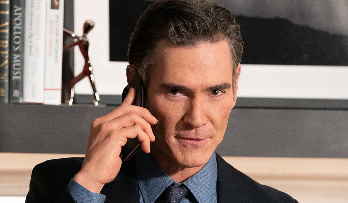 Billy Crudup Explains Whether or Not His Morning Show Character Is a Good  Person