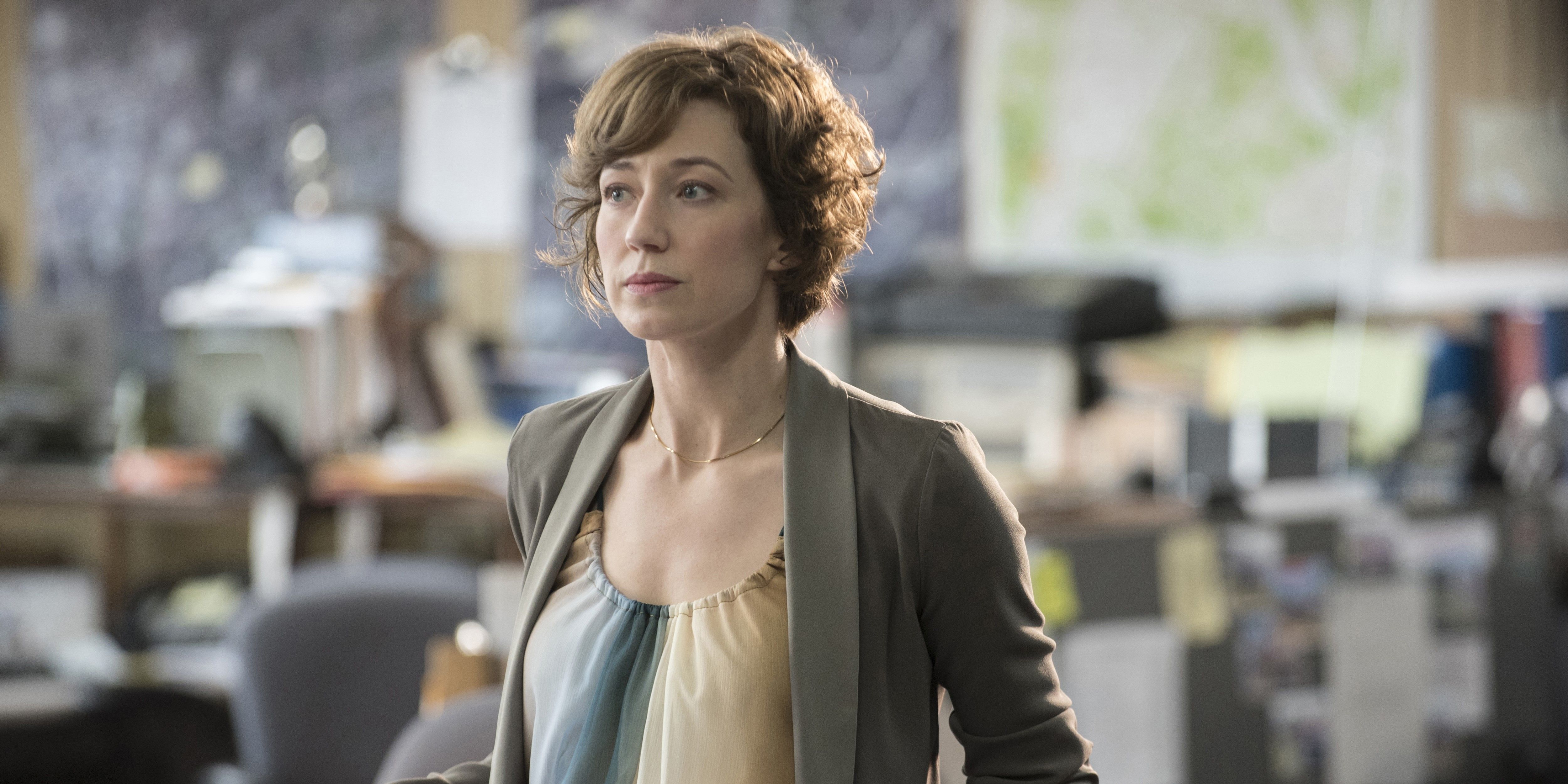 Nora Durst standing and looking intently ahead in The Leftovers