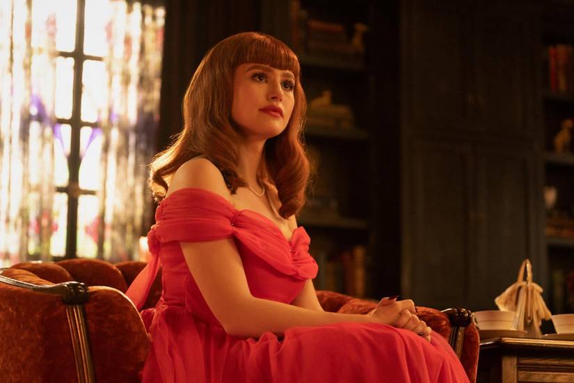 Riverdale: Kiernan Shipka's Sabrina Spellman Arrives in New Images