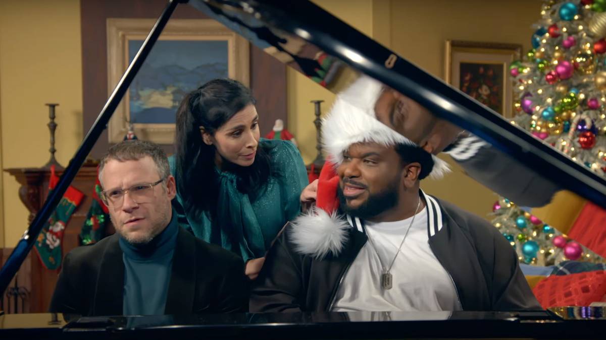 Santa Inc. Clip Stars Seth Rogen, Sarah Silverman Singing Christmas Songs