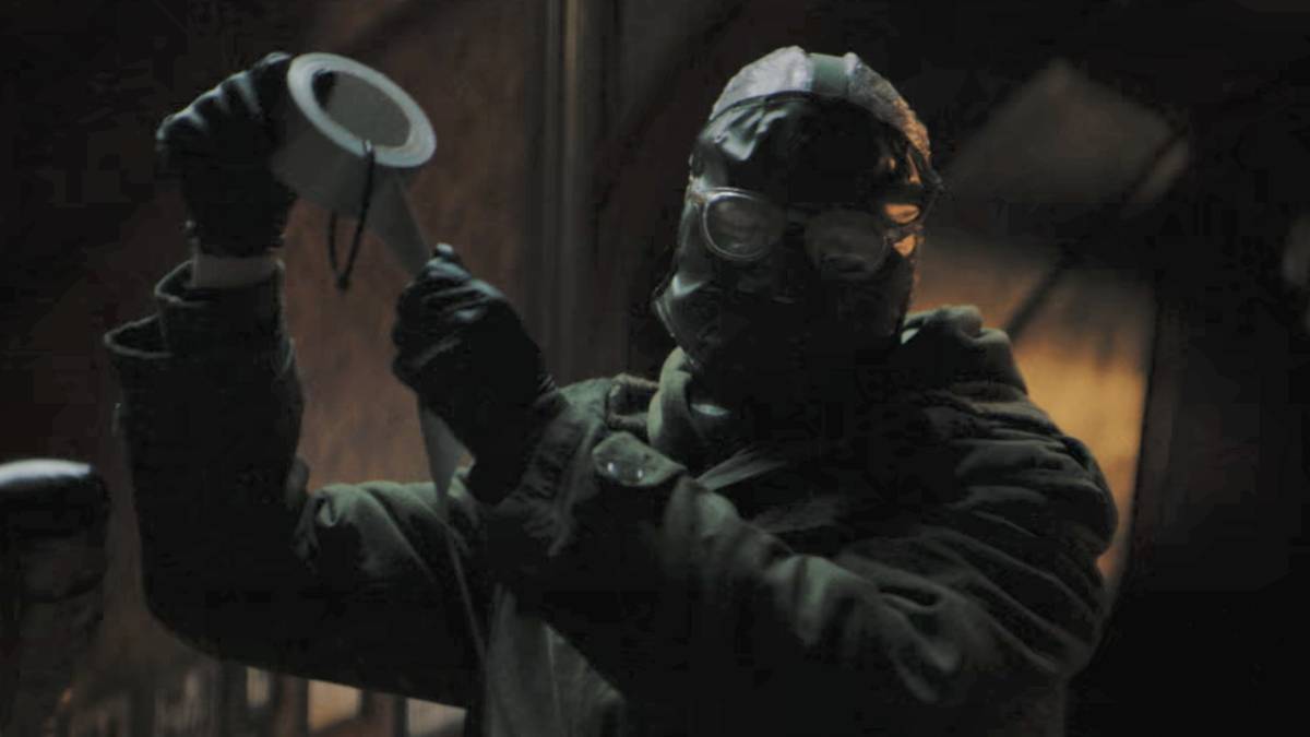 The New Riddler The Batman: Matt Reeves Confirms Easter Egg of Paul Dano's Riddler