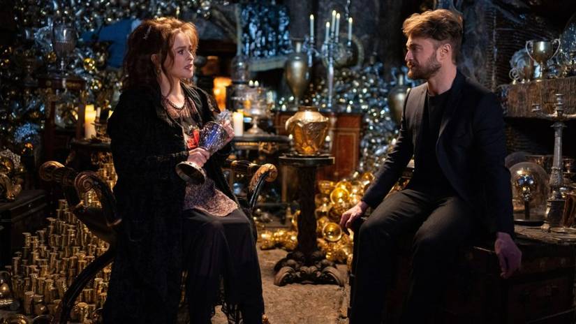 harry-potter-20th-anniversary-return-to-hogwarts-reunion- special-helena-bonham-carter-daniel-radcliffe