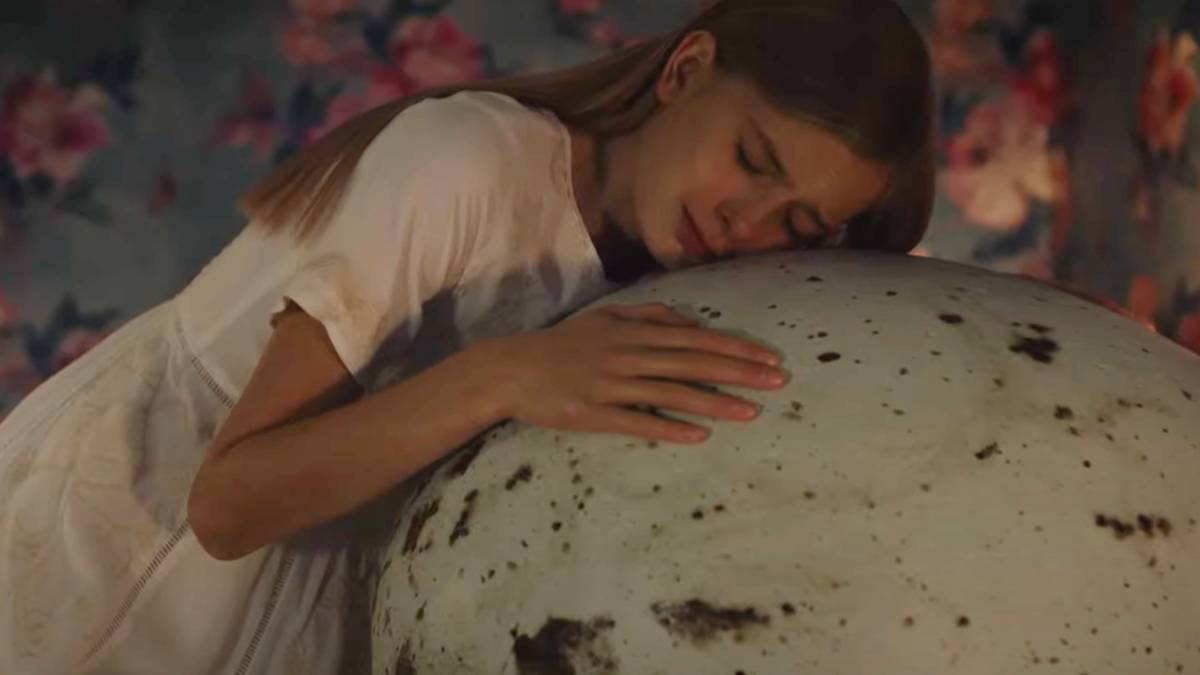 Hatching Review: Finnish Creature Feature Revels in the Horrors of Girlhood