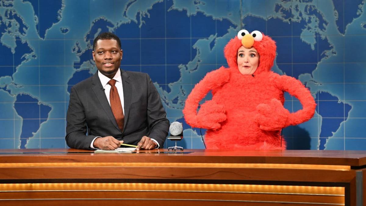 SNL Elmo and Rocco Escalate Their Feud on Weekend Update