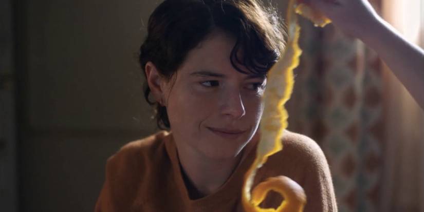 Jessie Buckley in The Lost Daughter