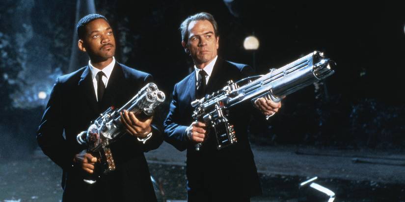 Agents J and K aim their guns up in Men in Black