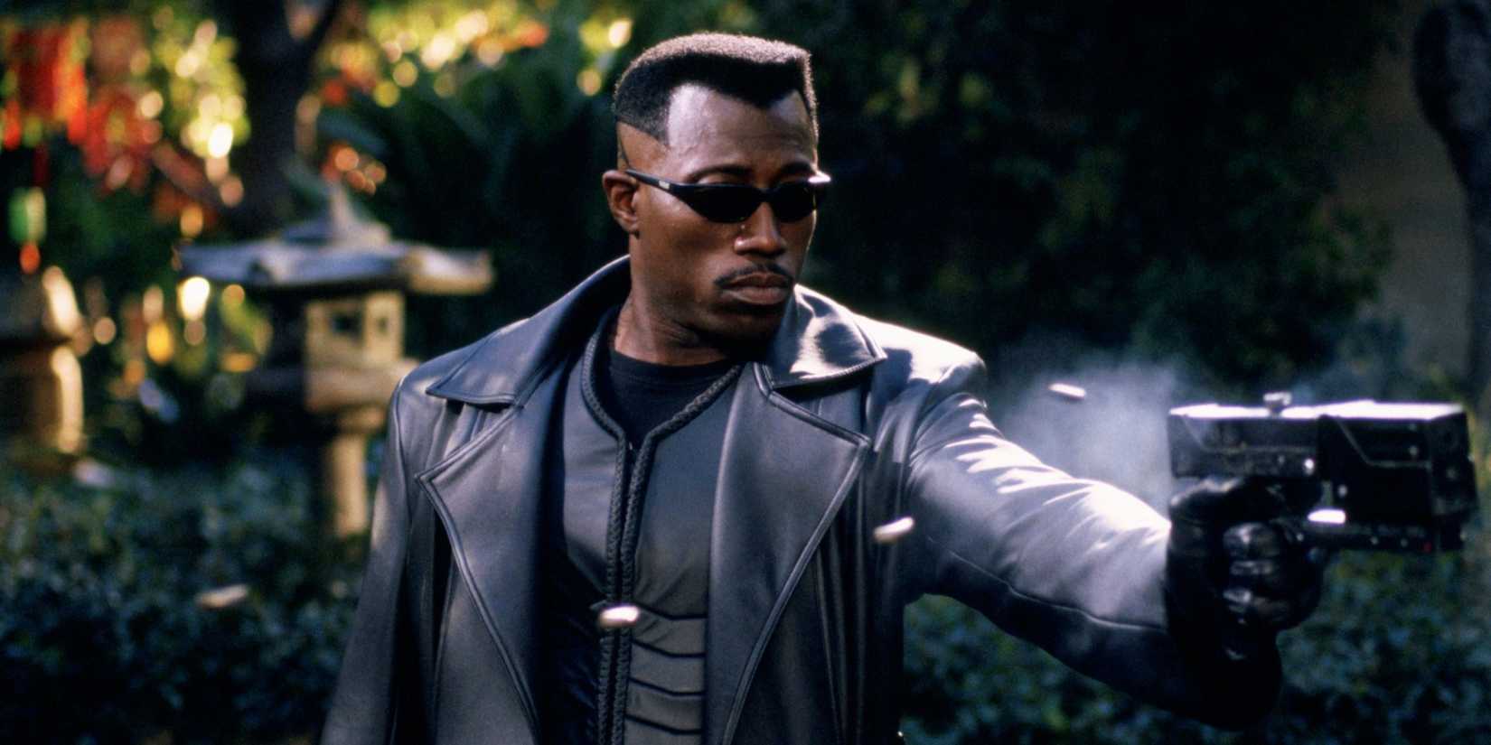 Blade firing a gun in Blade 1998
