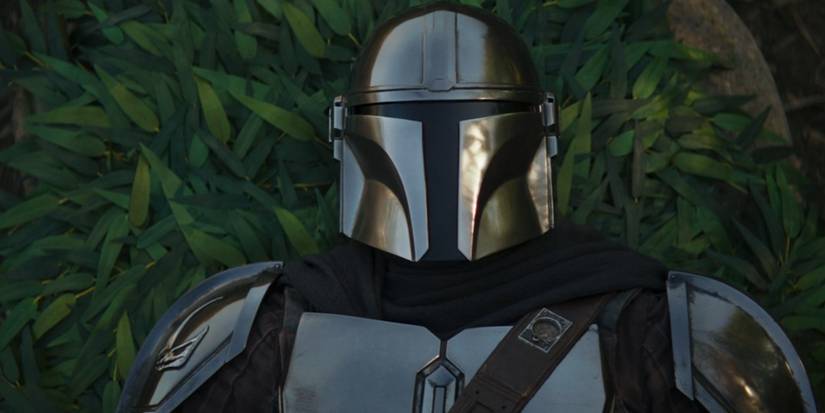 Din Djarin with his armor on in The Mandalorian. 