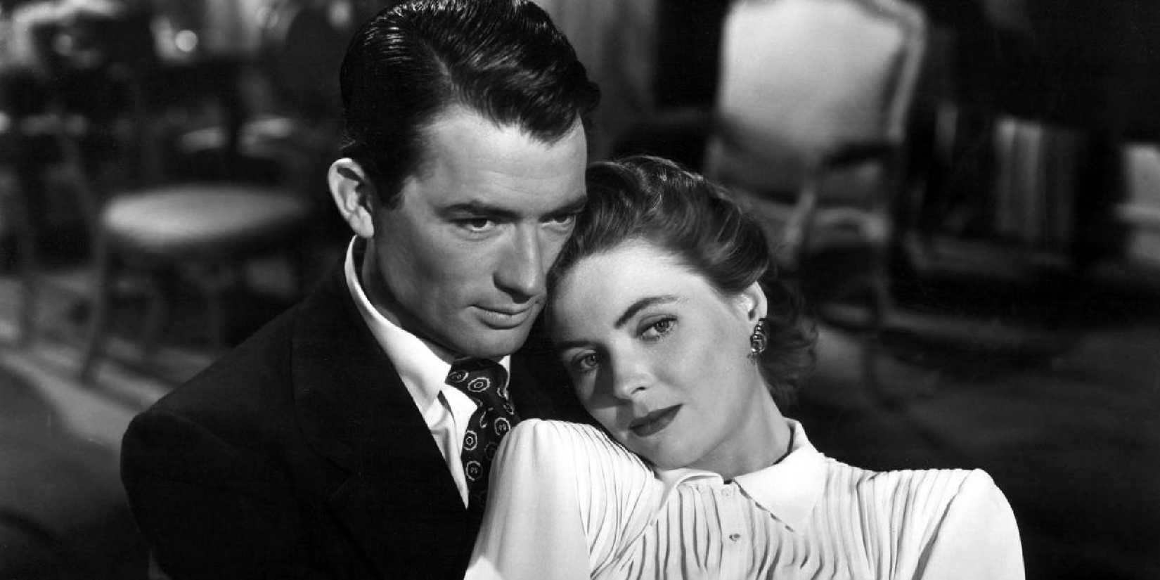 Philip and Kathy embracing in Gentleman's Agreement